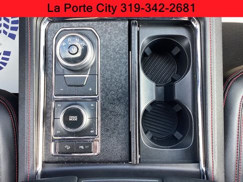 Used 2022 Ford Expedition Limited AWD/4WD image 15