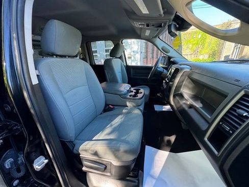 Used 2015 RAM 1500 Express w/ Black Ram 1500 Express Group AWD/4WD image 6