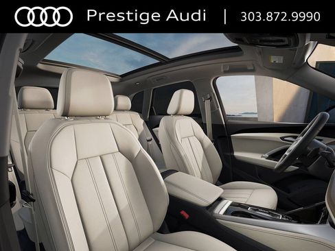 Used 2025 Audi Q5 Premium w/ Convenience Package AWD/4WD image 30