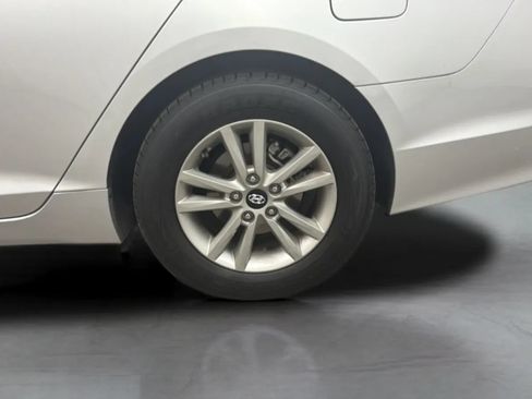 Used 2015 Hyundai Sonata SE FWD image 25