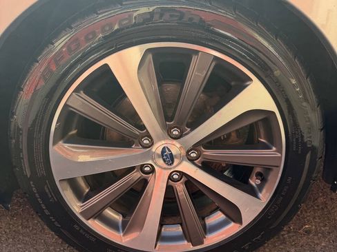 Used 2018 Subaru Legacy 2.5i Limited AWD/4WD image 22