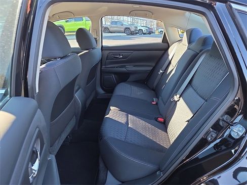Used 2017 Nissan Altima 2.5 S w/ Power Driver Seat Package image 11