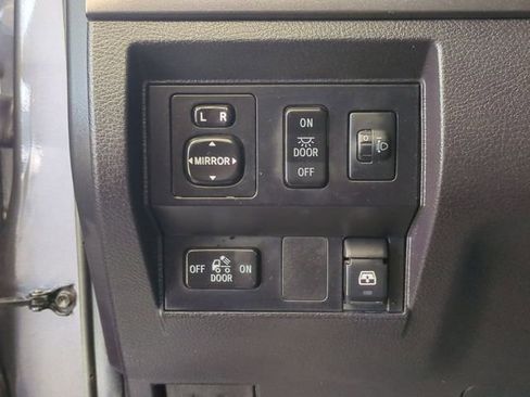 Used 2016 Toyota Tundra SR5 w/ TRD Off Road Package AWD/4WD image 24