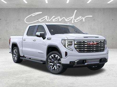 New 2026 GMC Sierra 1500 Denali w/ Denali Reserve Package AWD/4WD image 7