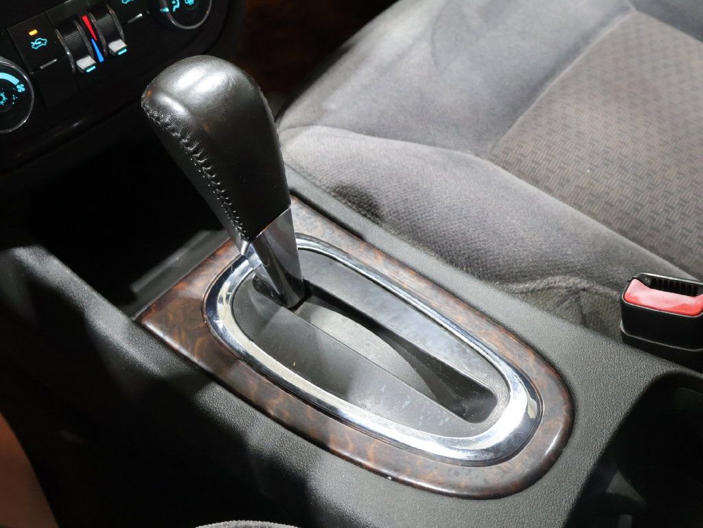 Used 2013 Chevrolet Impala LT FWD image 25