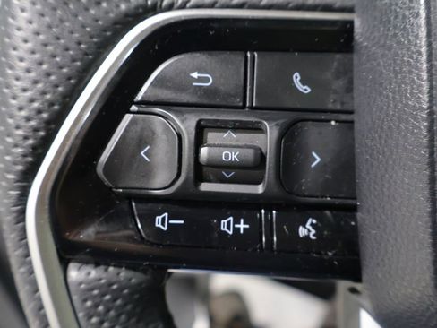 Used 2024 Toyota Sequoia Capstone AWD/4WD image 34