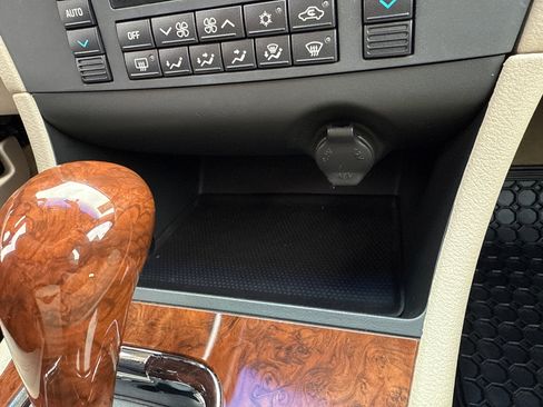 Used 2005 Buick LaCrosse CXL w/ Gold Convenience Package image 25