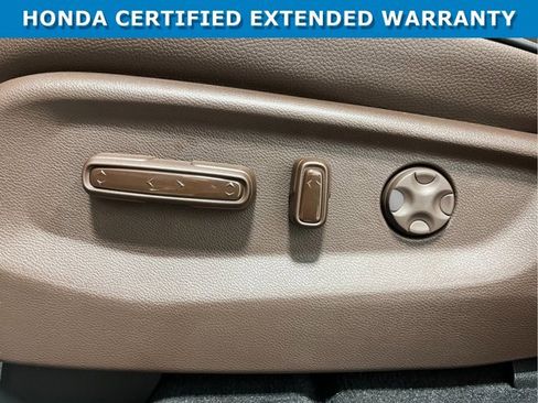 Certified 2025 Honda Odyssey Touring image 14