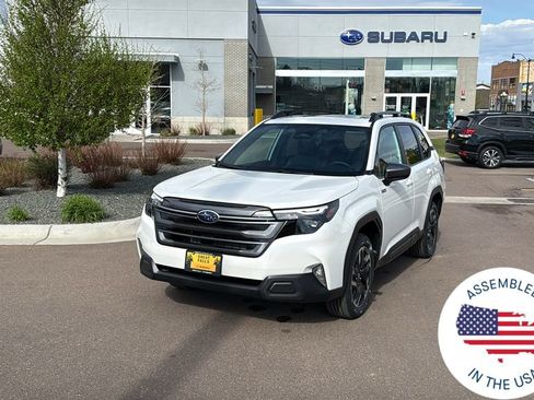 New 2026 Subaru Forester Premium AWD/4WD image 1