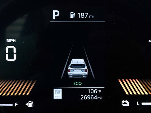 Certified 2025 Kia Sorento EX w/ EX Panoramic Sunroof Package FWD image 39