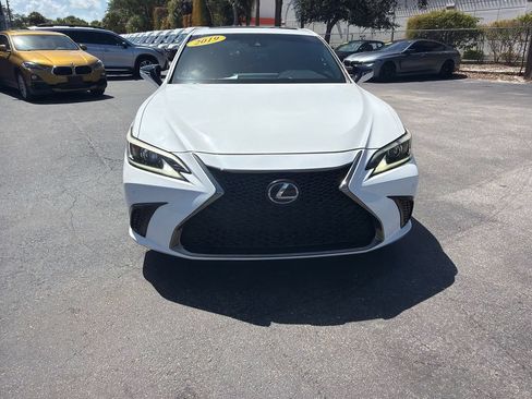 Used 2019 Lexus ES 350 F Sport w/ Accessory Package 2 FWD image 8