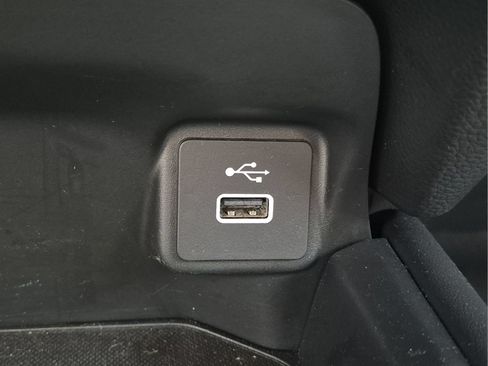 Certified 2025 Honda HR-V Sport image 23