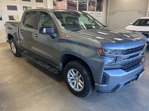 Used 2022 Chevrolet Silverado 1500 RST image 4