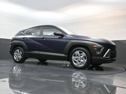 Certified 2026 Hyundai Kona SE FWD image 21