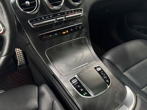 Used 2020 Mercedes-Benz GLC 300 4MATIC image 62