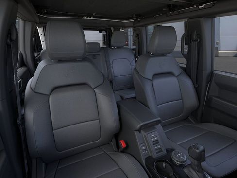 New 2026 Ford Bronco Outer Banks AWD/4WD image 10
