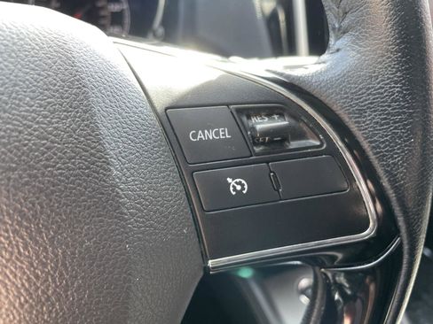 Used 2021 Mitsubishi Outlander Sport SE image 15