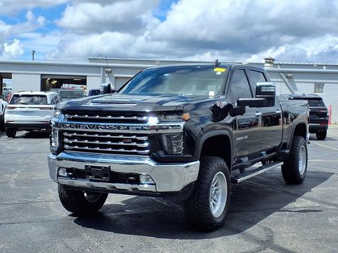 Used 2020 Chevrolet Silverado 2500 LTZ w/ LTZ Premium Package AWD/4WD image 2