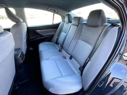 Used 2025 Toyota Camry LE image 21