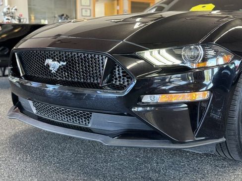 Used 2019 Ford Mustang GT Premium image 26