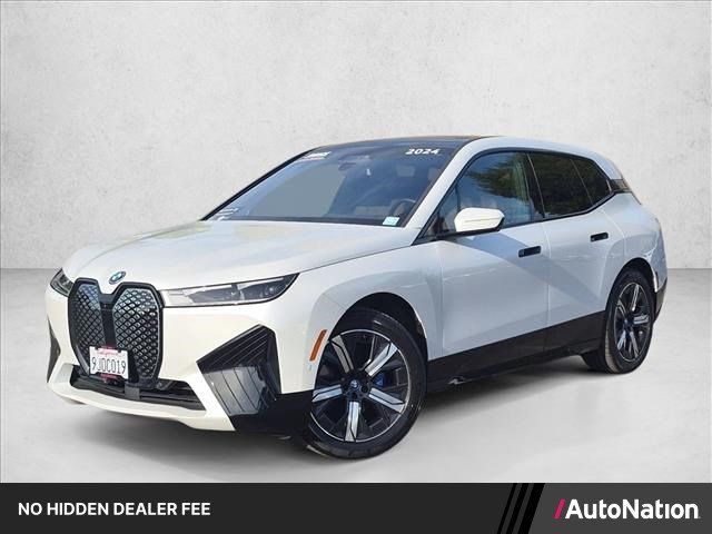 Certified 2024 BMW iX xDrive50 w/ Premium Package AWD/4WD image 1
