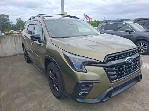 Used 2023 Subaru Ascent Onyx Edition Limited AWD/4WD image 2