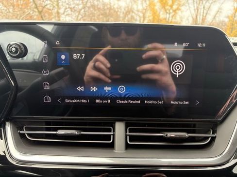 New 2026 Chevrolet Trax RS w/ Sunroof Package image 19