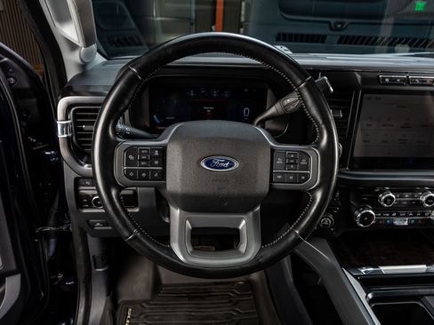 Used 2023 Ford F250 Lariat image 19