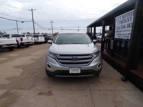 Used 2016 Ford Edge SEL w/ Equipment Group 201A image 2