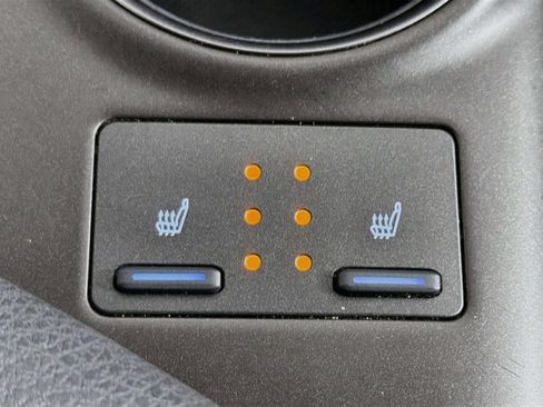 Used 2024 Toyota Camry SE FWD image 18