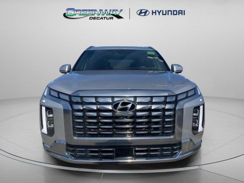 Used 2025 Hyundai Palisade Calligraphy image 2