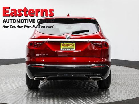 Used 2024 Buick Enclave Premium image 6