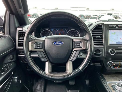 Used 2021 Ford Expedition Limited image 18