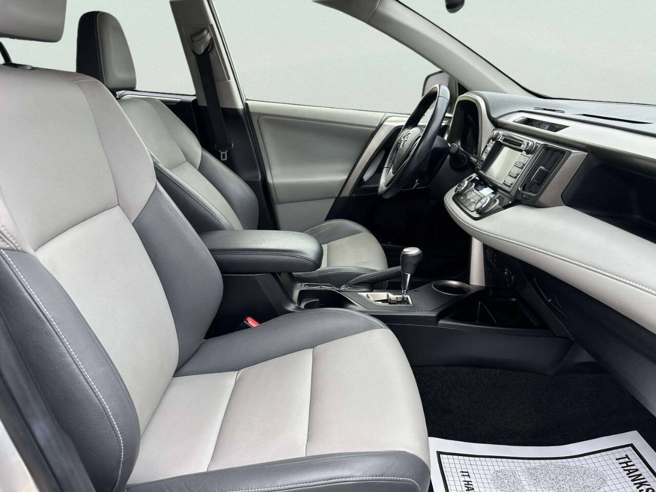 Used 2013 Toyota RAV4 Limited AWD/4WD image 22