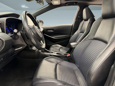 Used 2021 Toyota Corolla XSE FWD image 4