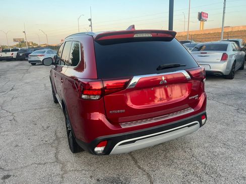 Used 2018 Mitsubishi Outlander LE FWD image 7