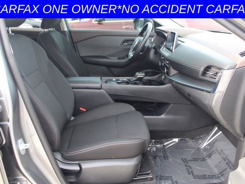 Used 2023 Nissan Rogue S image 18