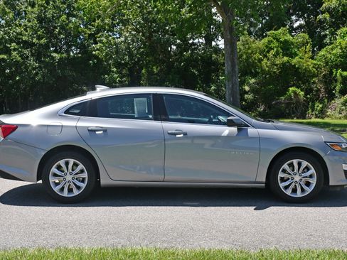 Used 2023 Chevrolet Malibu LT image 5