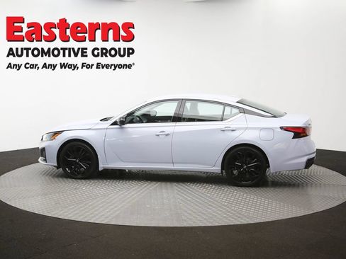 Used 2023 Nissan Altima 2.5 SR FWD image 64