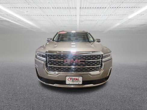 Used 2023 GMC Acadia Denali w/ Denali Technology Package image 3