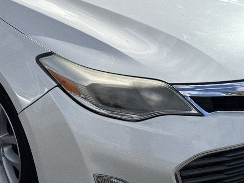 Used 2013 Toyota Avalon Limited image 4