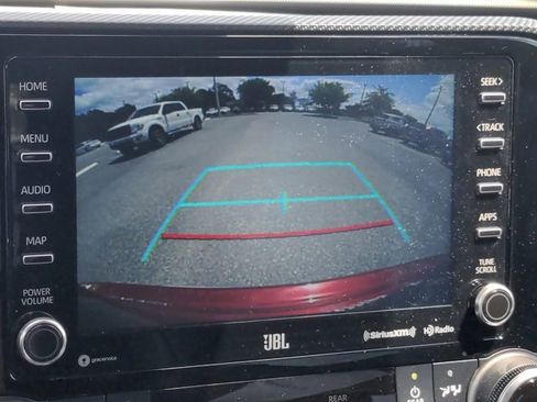 Used 2022 Toyota Highlander XSE image 21