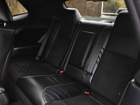 Used 2023 Dodge Challenger SRT Hellcat w/ Driver Convenience Group image 15