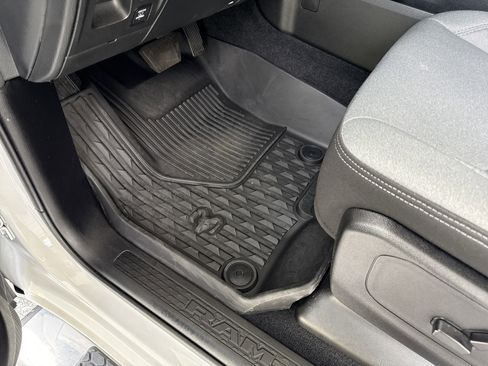 Used 2025 RAM 1500 Big Horn AWD/4WD image 17
