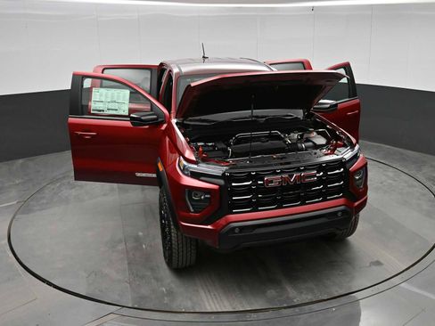 New 2026 GMC Canyon Elevation w/ Convenience Package image 41