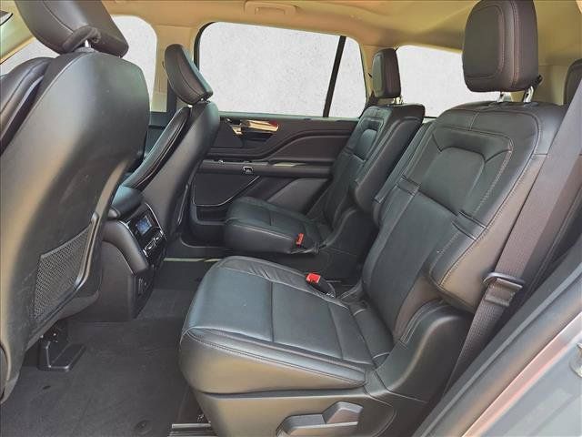 Used 2023 Lincoln Aviator Reserve w/ Elements Package Plus RWD image 14