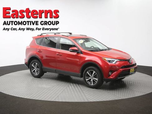 Used 2017 Toyota RAV4 XLE AWD/4WD image 50