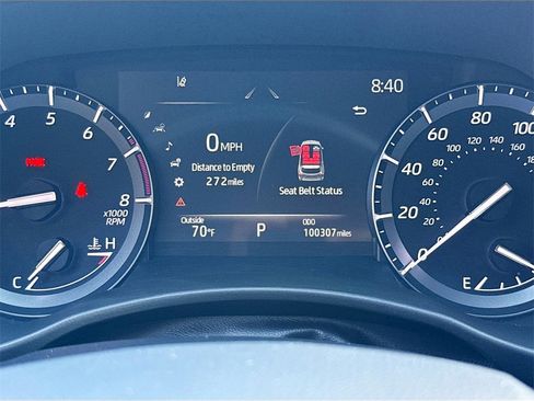 Used 2020 Toyota Highlander XLE image 13