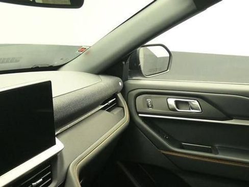 New 2026 Ford Explorer Tremor w/ Tremor Convenience Package AWD/4WD image 18