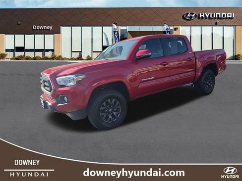Used 2023 Toyota Tacoma SR5 w/ Technology Package AWD/4WD image 1